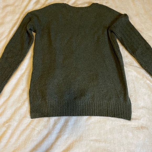 Maurice’s sweater with bow detail - Picture 4 of 4